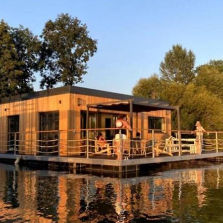 SeineHouse - Maison flottante  Vaux-Sur-Seine Exterior foto