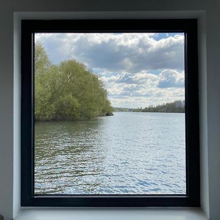 SeineHouse - Maison flottante  Vaux-Sur-Seine Exterior foto